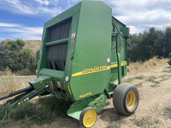 2005 John Deere 567 Baler/Round