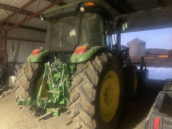 2017 John Deere 6105E Tractor