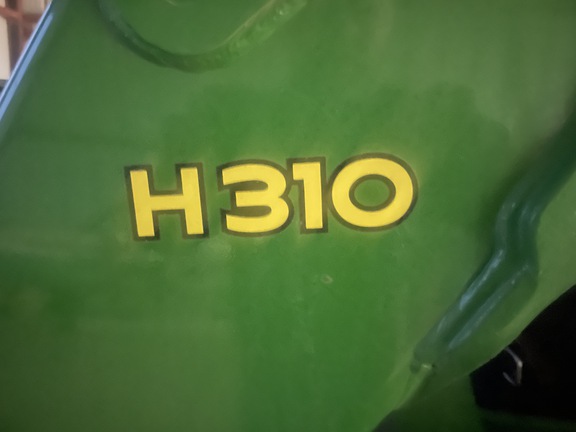 2017 John Deere 6105E Tractor