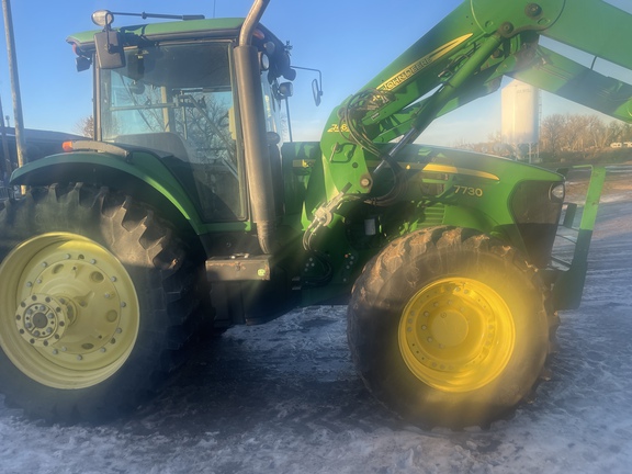 2011 John Deere 7730 Tractor