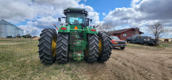 2012 John Deere 9460R Tractor 4WD