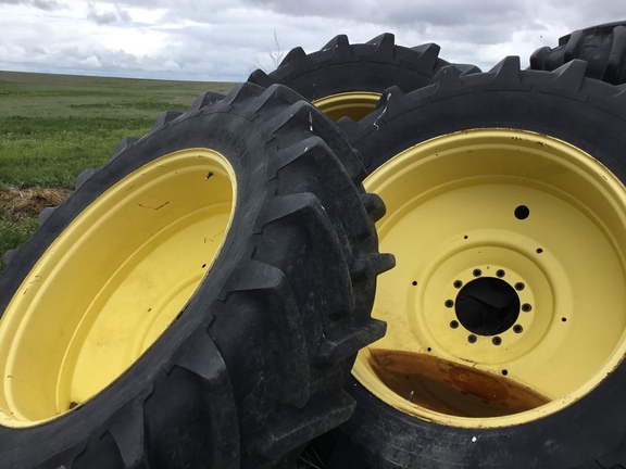 2012 John Deere 9460R Tractor 4WD