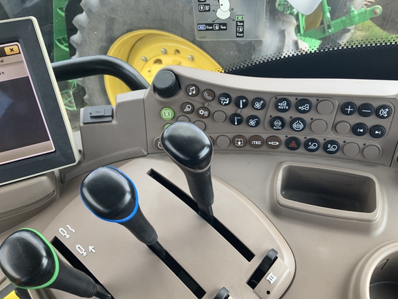 2021 John Deere 6175R Tractor