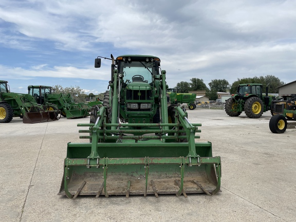 2006 John Deere 7420 Tractor