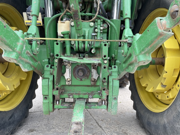 2006 John Deere 7420 Tractor