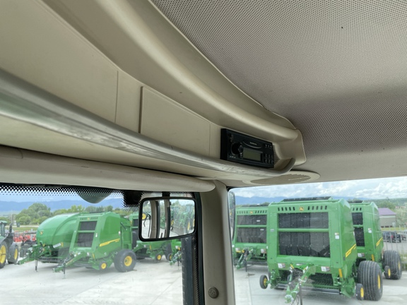 2006 John Deere 7420 Tractor