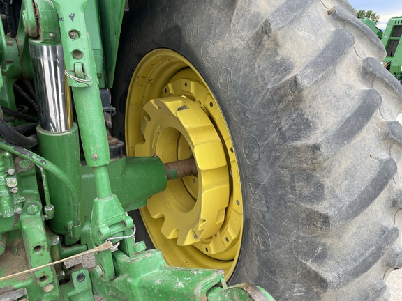 2006 John Deere 7420 Tractor