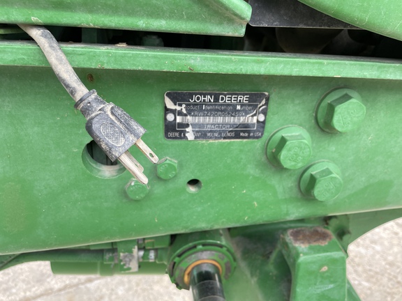 2006 John Deere 7420 Tractor
