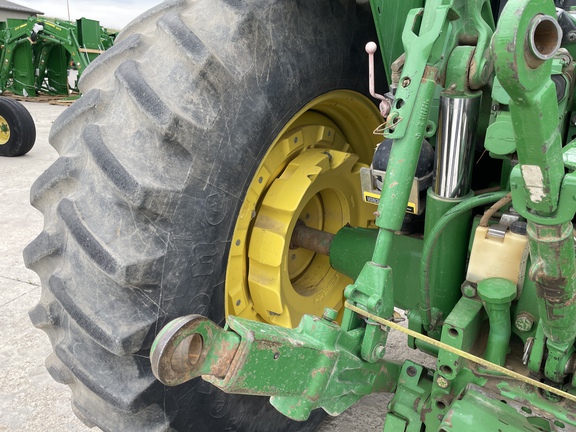 2006 John Deere 7420 Tractor