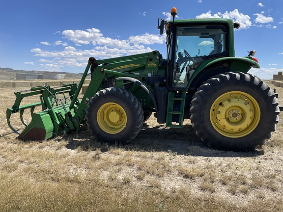 2011 John Deere 7430 Premium Tractor