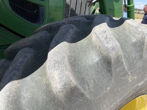 2011 John Deere 7430 Premium Tractor