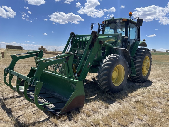 2011 John Deere 7430 Premium Tractor