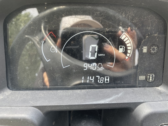 2018 John Deere XUV 835M ATV