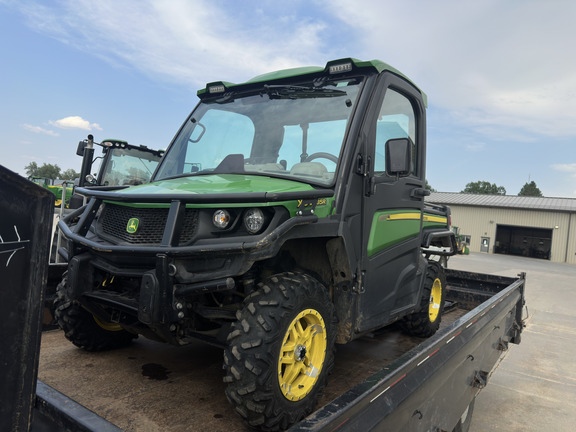 2019 John Deere XUV 835R ATV