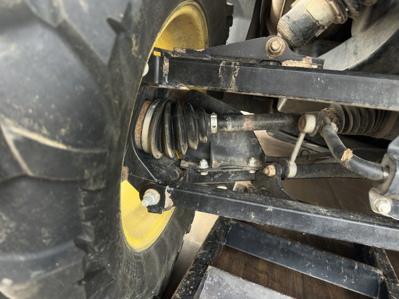 2019 John Deere XUV 835R ATV