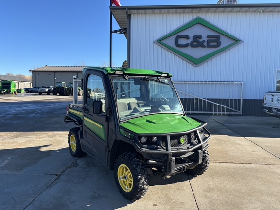 2019 John Deere XUV 835R ATV