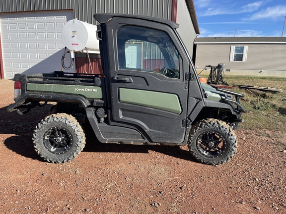 2022 John Deere XUV 835M ATV