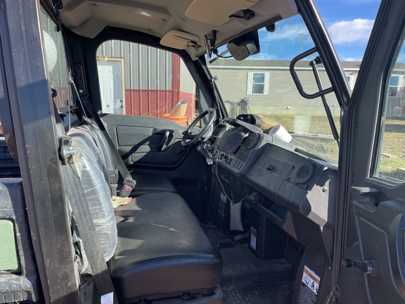 2022 John Deere XUV 835M ATV