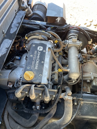 2022 John Deere XUV 835M ATV