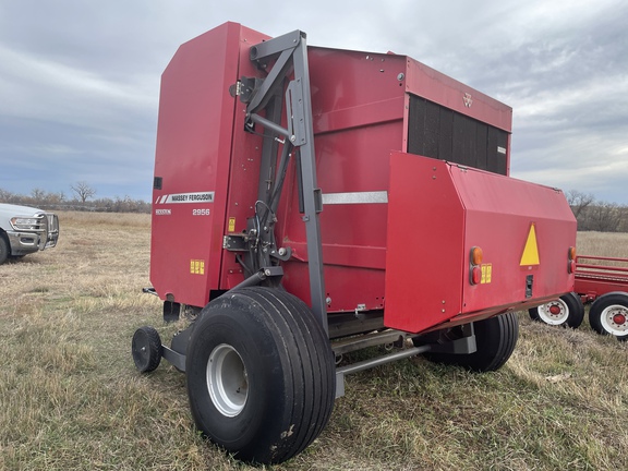 2017 Massey Ferguson 2956 Baler/Round
