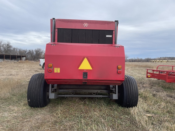 2017 Massey Ferguson 2956 Baler/Round
