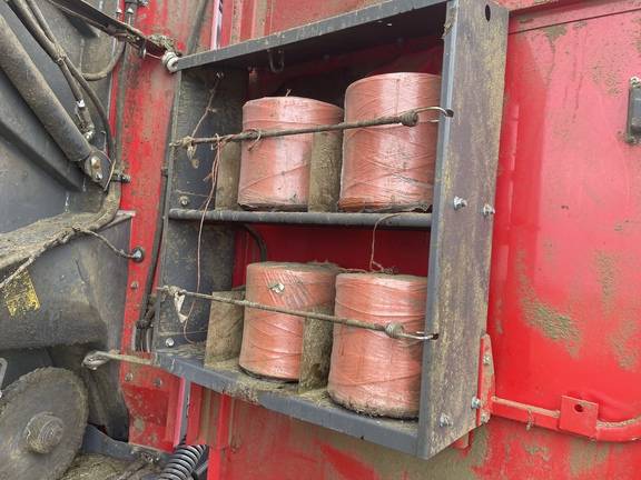 2017 Massey Ferguson 2956 Baler/Round