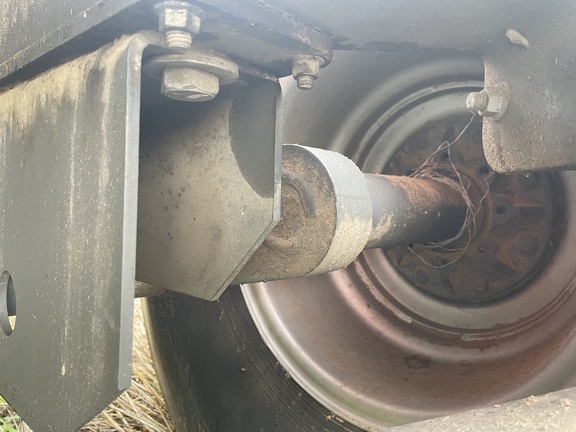 2017 Massey Ferguson 2956 Baler/Round