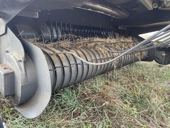 2017 Massey Ferguson 2956 Baler/Round