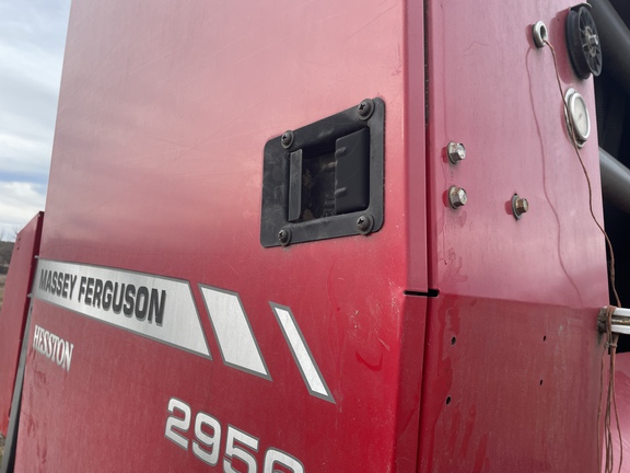 2017 Massey Ferguson 2956 Baler/Round