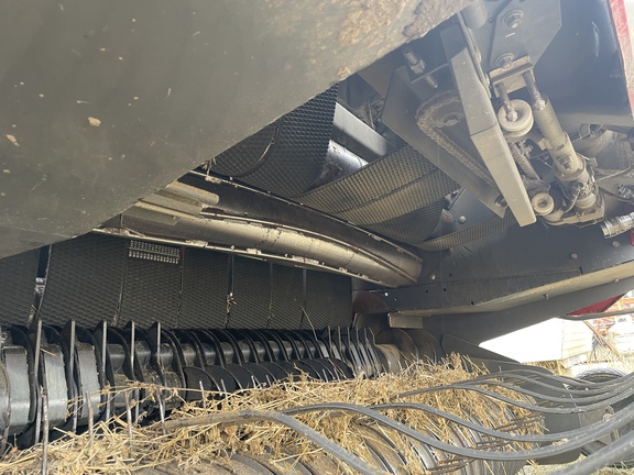 2017 Massey Ferguson 2956 Baler/Round