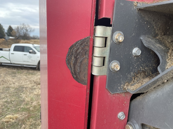 2017 Massey Ferguson 2956 Baler/Round