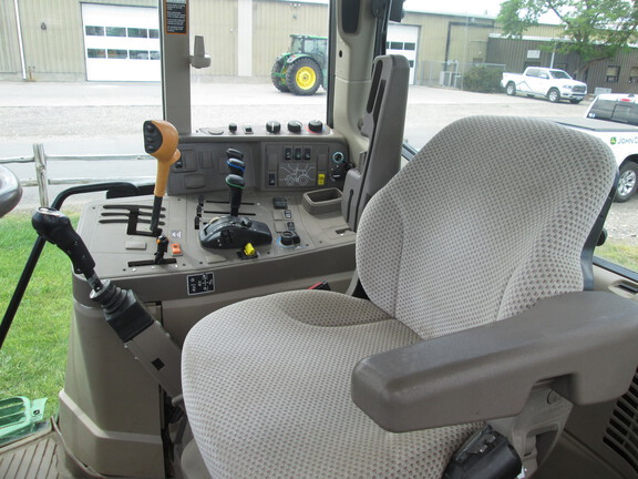 2016 John Deere 6175M Tractor