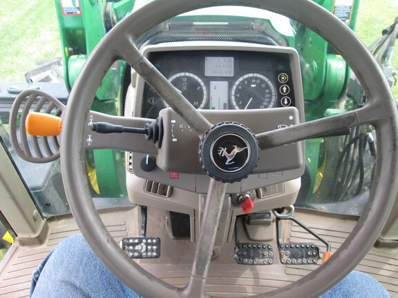 2016 John Deere 6175M Tractor