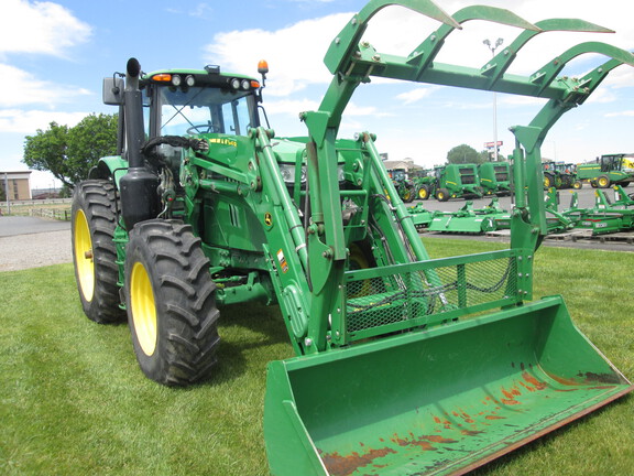 2016 John Deere 6175M Tractor