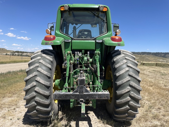 2011 John Deere 7430 Premium Tractor