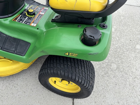2011 John Deere X304 Garden Tractor