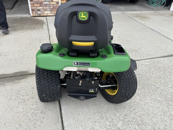 2011 John Deere X304 Garden Tractor