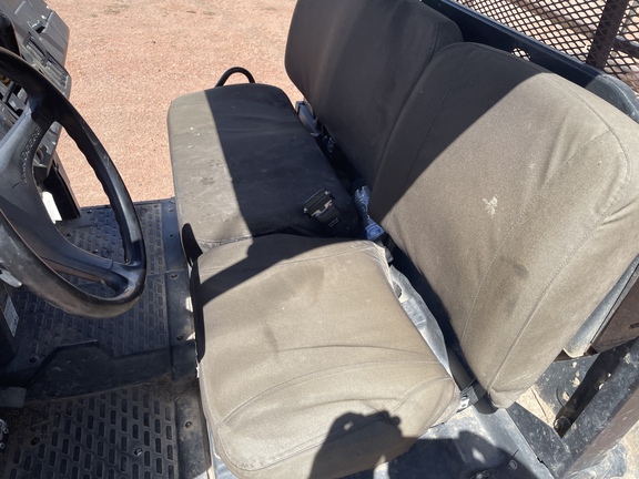2022 John Deere XUV 835M ATV