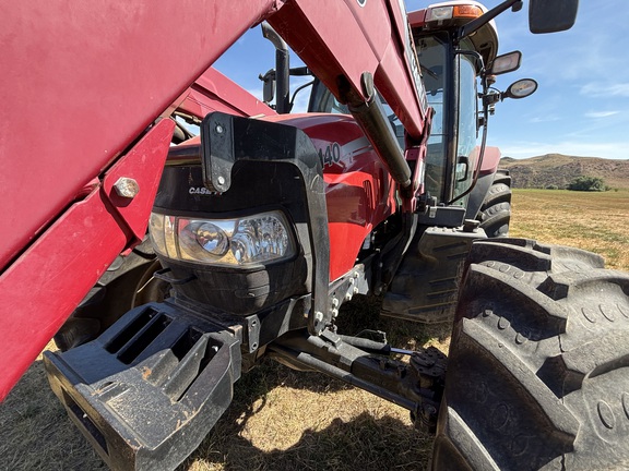2014 Case IH Maxxum 140 MC Tractor
