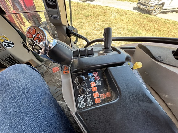 2014 Case IH Maxxum 140 MC Tractor
