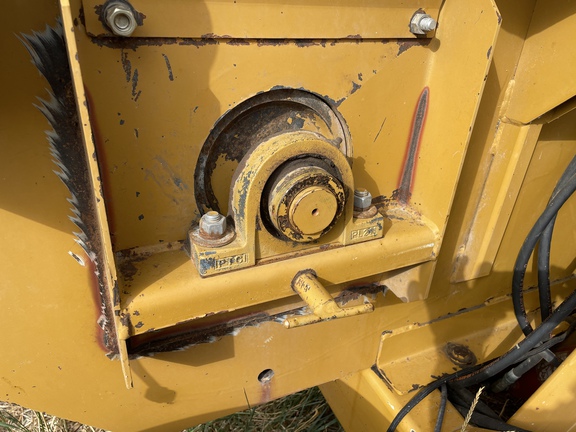 2010 Haybuster 2800 Bale Processor