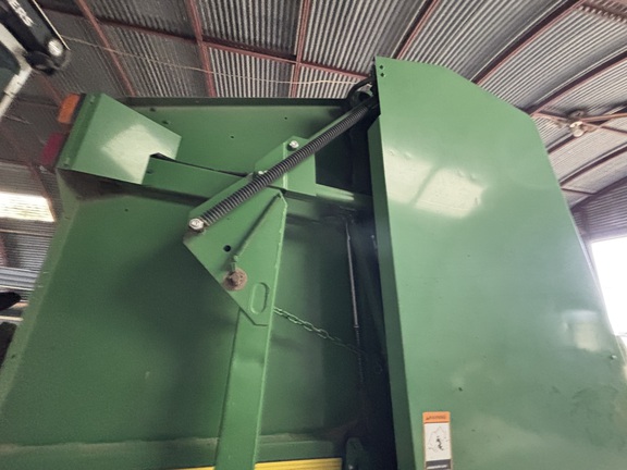 2015 John Deere 569 Baler/Round