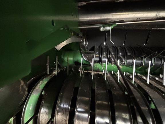 2015 John Deere 569 Baler/Round
