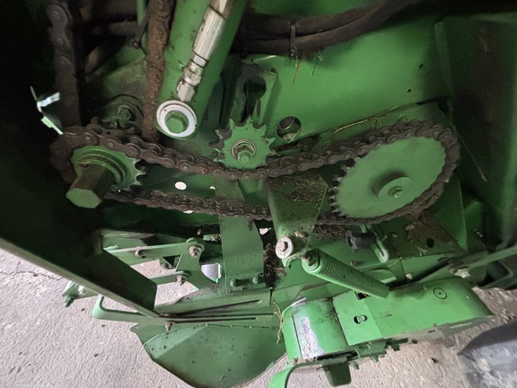 2015 John Deere 569 Baler/Round
