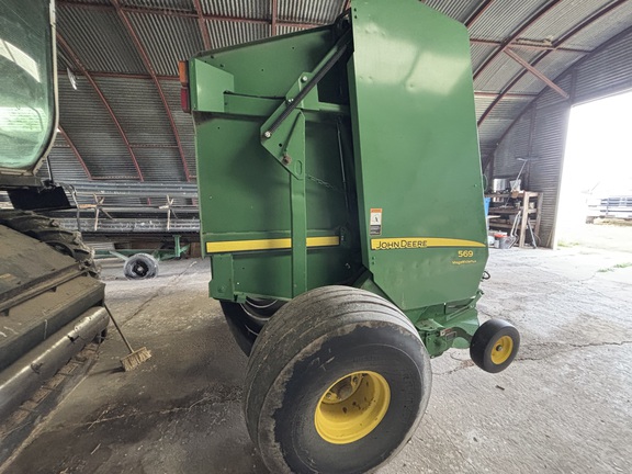 2015 John Deere 569 Baler/Round