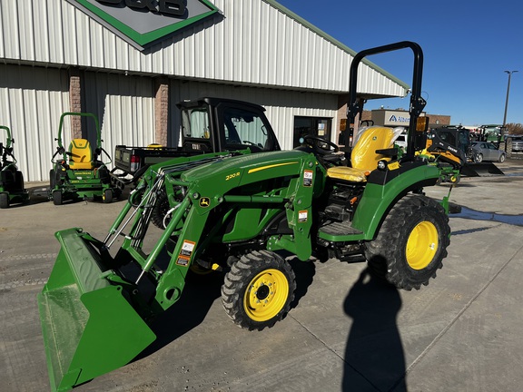 2023 John Deere 2038R Tractor Compact