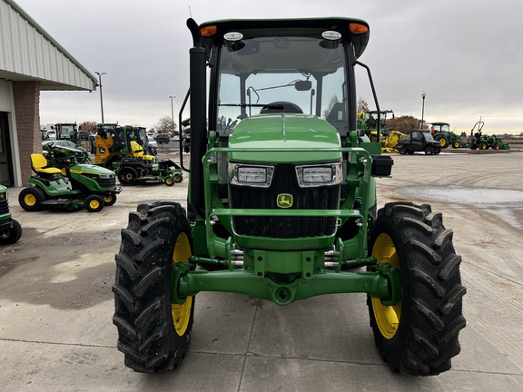 2023 John Deere 5075E Tractor