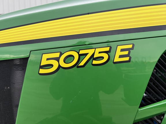 2023 John Deere 5075E Tractor