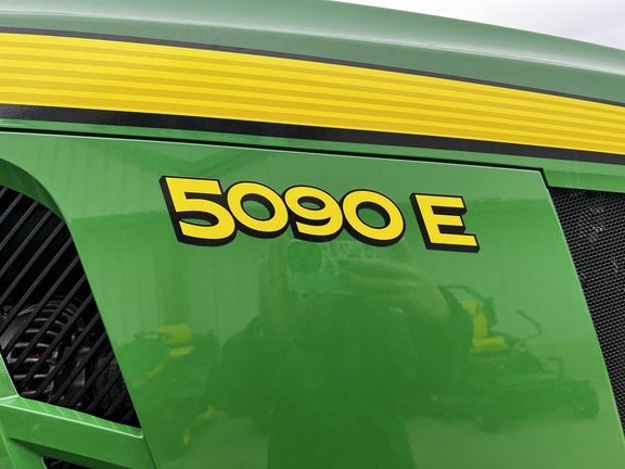 2023 John Deere 5090E Tractor