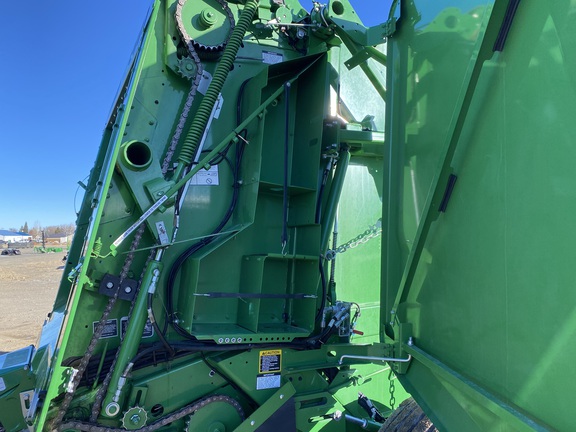 2021 John Deere 560R Baler/Round